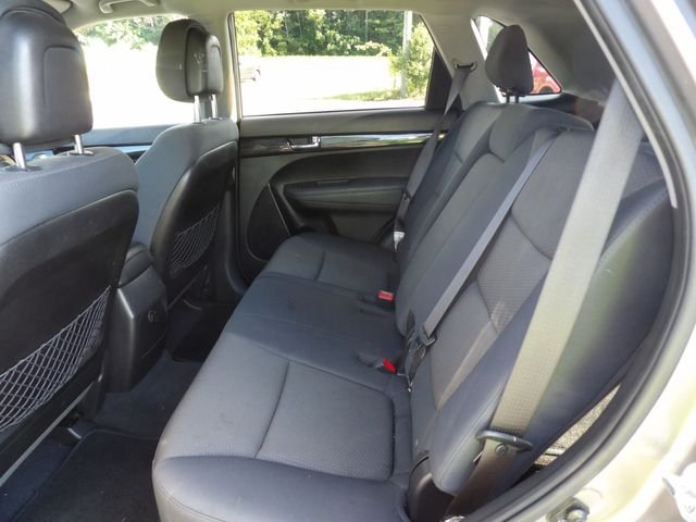 2012 Kia Sorento LX - Photo 14